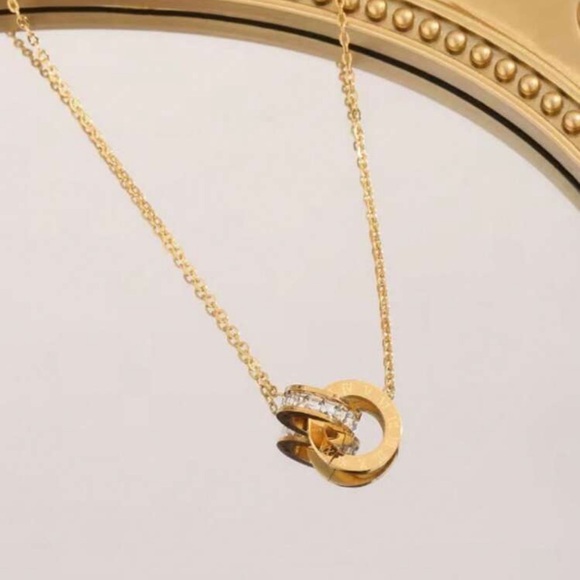 1pc Fashionable Titanium Steel Roman Numeral Necklace With Diamonds - Picture 3 of 3